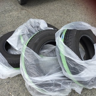 キャラバン タイヤ 美品 
