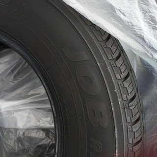 キャラバン タイヤ 美品 