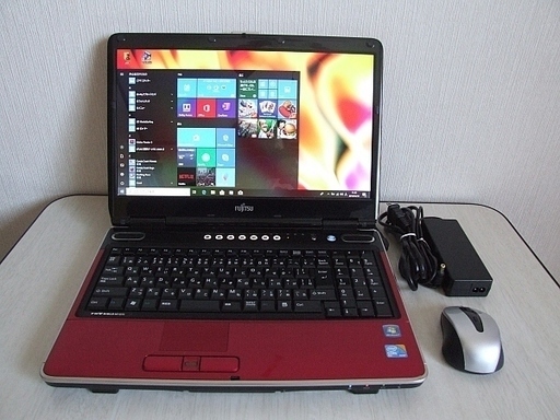 高速SSD240GB搭載　Fujitsu FMV-BIBLO NF/G70 ノートパソコン　３