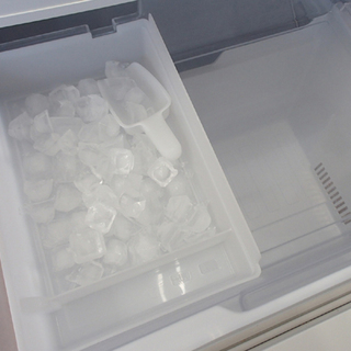 ♪三菱 冷蔵庫 MR-C37Z 370L 2015年 札幌♪