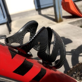 【5/18までに引取り手いなければ手放します】GIANT Defy3 Red シマノSORA 新品タイヤ・ブレーキシュー付き