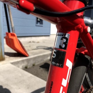 【5/18までに引取り手いなければ手放します】GIANT Defy3 Red シマノSORA 新品タイヤ・ブレーキシュー付き