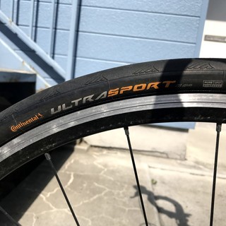 【5/18までに引取り手いなければ手放します】GIANT Defy3 Red シマノSORA 新品タイヤ・ブレーキシュー付き