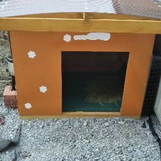 手作り   犬小屋    只今取り引き中です