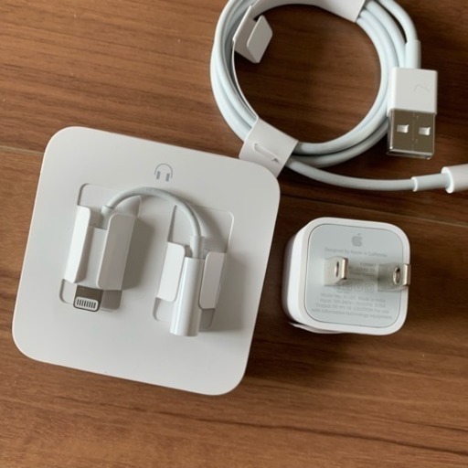 新品未使用‼️iPhone イヤホン 充電器 ライトニングケーブル EarPods