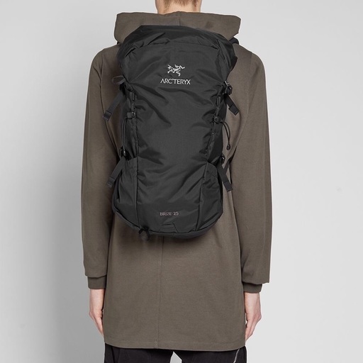 未使用 ARC'TERYX Brize 25 black
