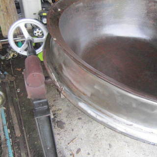 土台ハンドル付き 大型ステンレス鍋 シーメーナービー