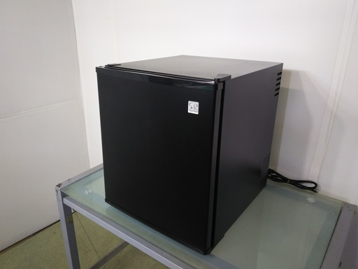 EMA　電子冷蔵庫　SR-R4802　2017年製