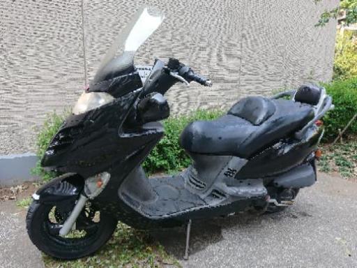 キムコ125ccビッグスクーター (4月22日撮影)