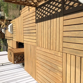 （取引中です。）ウッドデッキ1．5坪 ナチュラル SDW－N15  タカショー ２セット分　★も付けます。 取引中です。）ウッドデッキ1．5坪 ナチュラル SDW－N15 タカショー 2