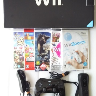 【中古】　Nintendo   Wii　本体＋ゲームソフト5枚