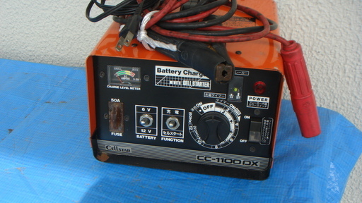 車,バイク、他用．充電器(DC6/12V).セルスタート機能付