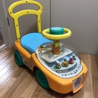 ぐーチョコランタン　子供用の車