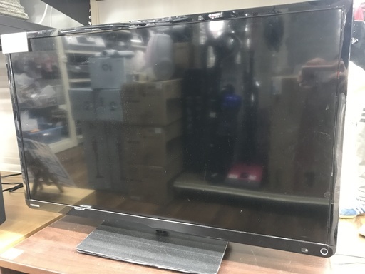 32インチ液晶テレビ　TOSHIBA　32S8　2015年製