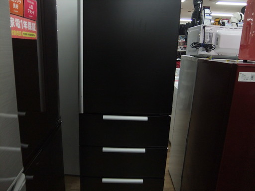 SHARP AQUA 355L 4ドア冷蔵庫です。