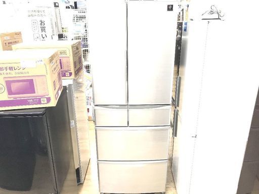 SHARP 6ドア 430Lの冷蔵庫です。