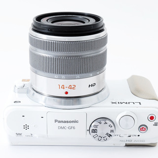 Panasonic Lumix DMC-GF6W ホワイト レンズキット★極上美品★自分撮りミラーレス★元箱、レンズフード、8GB新品SDカード付き