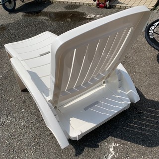 フィジーサラウンジャー Grosfillex 中古品