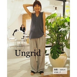 【お値下げ】☆Ungrid☆アングリッド  Ｖネックノースリーブニット