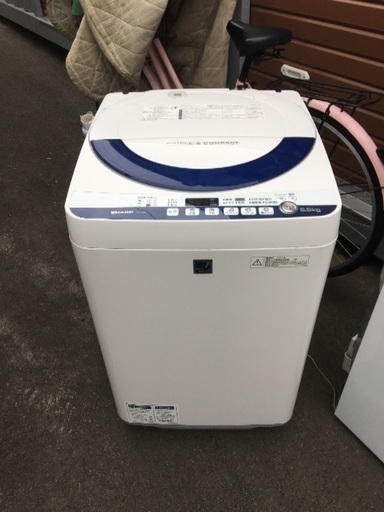 大感謝セール【取付・配達無料‼️】シャープ 5.5Kg 洗濯機