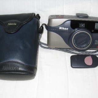 ニコン　APSフィルムカメラ