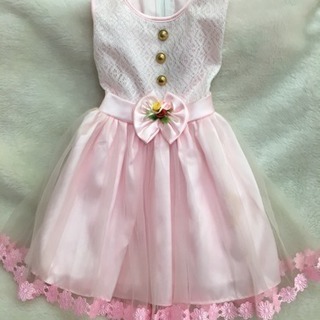 （D）ドレス（ピンクの花飾り）３歳～くらい