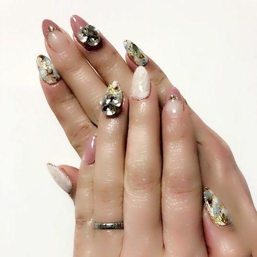 7cafe ネイルサロン 7cafe 草津のネイルの無料広告 無料掲載の掲示板 ジモティー