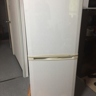 古い冷蔵庫
