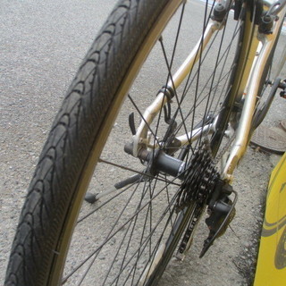 エコプラス小倉南店】クロスバイク ASAHI キャノンデール シルバー