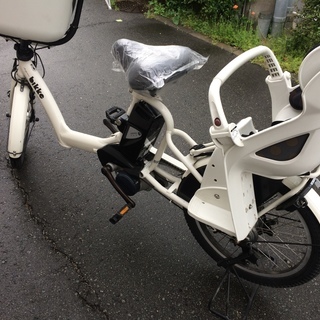 地域限定送料無料　ブリヂストン　ビッケ　ポーラー　三人乗り　20インチ　子供乗せ　ギュットミニ　キッスミニ　神戸市　電動自転車