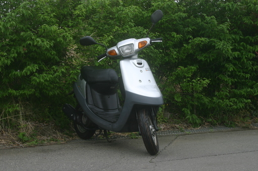 令和記念オマケ付-埼玉発254】YAMAHA アプリオ 前後新品タイヤ ２サイクル フロント浮きます女性ＮＧ 令和記念オマケ付-埼玉発254】YAMAHA アプリオ 前後新品タイヤ 2