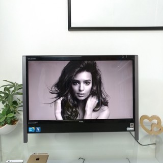 corei5で高性能★　ブルーレイ対応♪　大容量1T！　 メモリ4G　美品　windows10 64Bit NEC ValueStar　一体型デスクトップ 20型 DVDマルチ　高級感　可愛いシャイニーブラック光沢　キーボード＆マウス付き 　速い　簡単　初心者向き　光沢黒 corei5で高性能☆ ブルーレイ対応♪ 大容量1T！ メモリ4G 美品