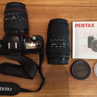 PENTAXペンタックスの一眼レフフィルムカメラ本体＆レンズ2個＆三脚