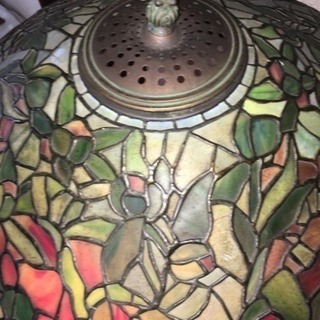 ステンドグラスランプ ティファニーレプリカ（大）