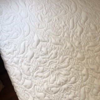クイーンサイズ マットレス