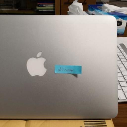 【受付可能】MacBookAir 11インチ　mini displayport変換ケーブル、ケース付