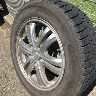 日産JUKEにて使用 スタッドレスタイヤホイールセット205/60R16 日産JUKEにて使用 スタッドレスタイヤホイールセット205/60R16