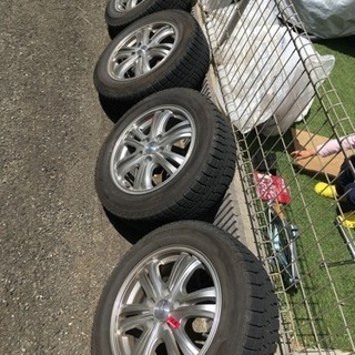 日産JUKEにて使用 スタッドレスタイヤホイールセット205/60R16 ¥8,000