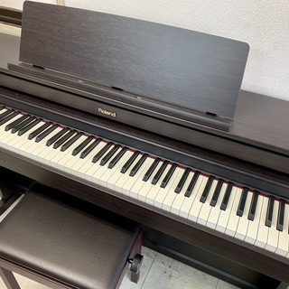 ROLANDの電子ピアノ「HP505」