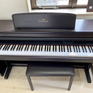 YAMAHAの電子ピアノ「CLP-156」