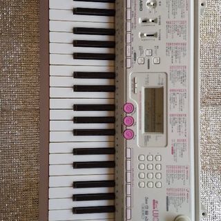 カシオ　光ナビゲーションキーボード　LK105