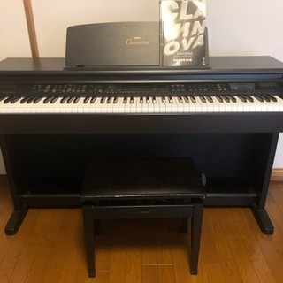 ヤマハ電子ピアノCVP-92 88鍵フルサイズ　専用椅子、取説付き