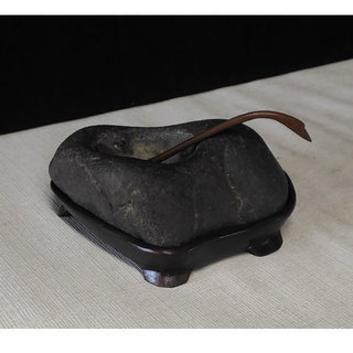 水滴 石 置物 木製台付き 銅さじ付き 書道具 a684