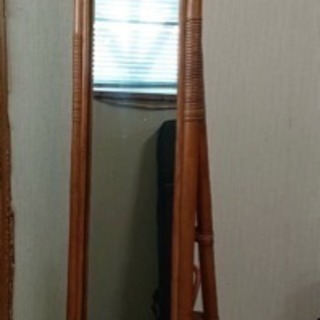 【中古】藤製の姿見 鏡 