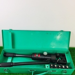 亀倉精機 手動 油圧式圧着工具 TAM20F【リライズ野田愛宕店】【店頭取引限定】【中古品】1点限り早い者勝ち！ 亀倉精機 手動 油圧式圧着工具 TAM20F【リライズ野田愛宕店】【店頭