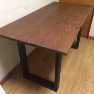 値下げ☆W150サイズ 無垢材アンティーク調ダイニングテーブル 近場お届け可☆