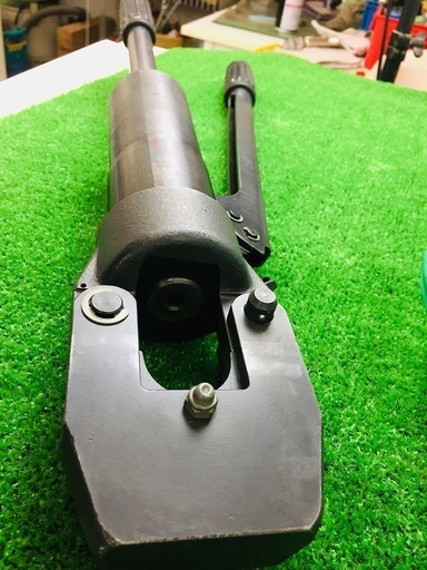 亀倉精機 手動 油圧式圧着工具 TAM20F【リライズ野田愛宕店】【店頭