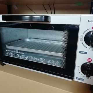 【対応中】シンプル機能　オーブントースター　ホワイト