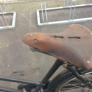 オマケ？付き レトロ自転車