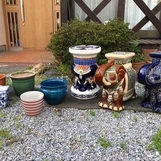 素焼、陶器の植木鉢、象の花台(陶器)